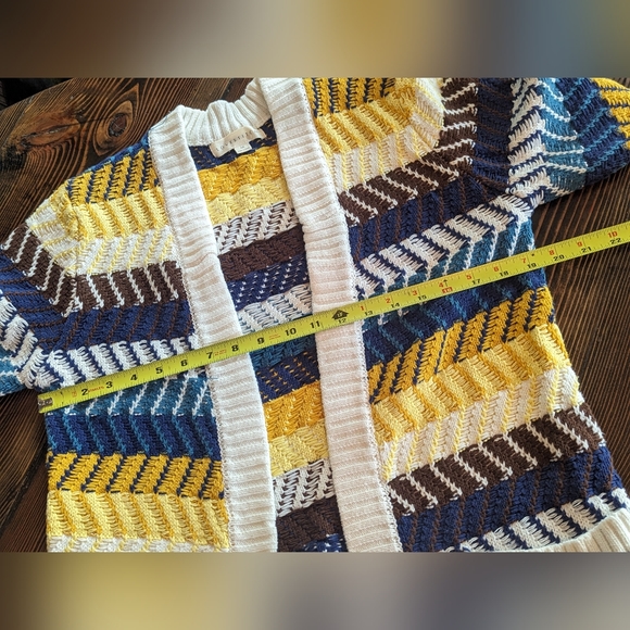 Lovestitch Cardigan Medium - Picture 5 of 8